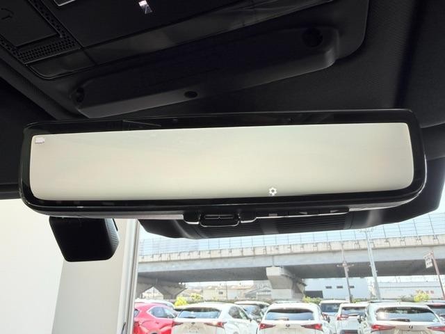 0701563A30260725W00109.jpg