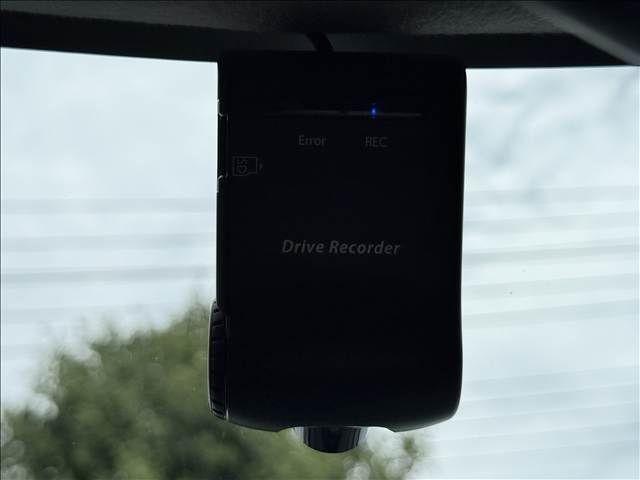 61d0c512cb39492397d781defb315a33.jpg