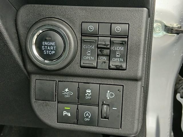 0510783A30260926W00106.jpg