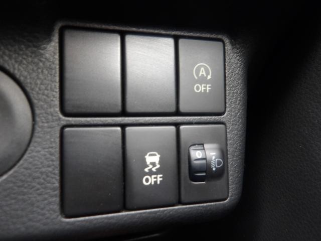 0800846A30260827W00106.jpg