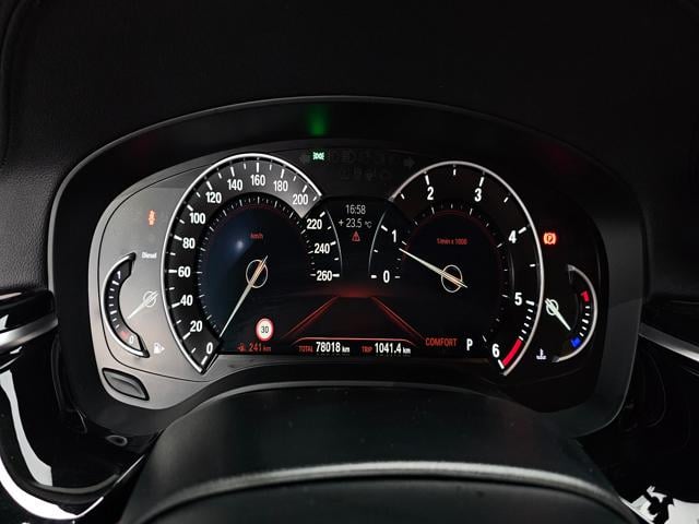 e4a6d5d703fca6c90e73409ddcf48911.jpeg
