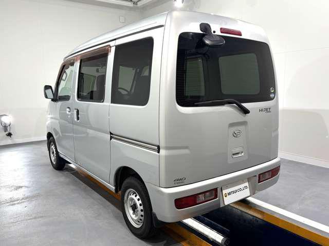 8fc3fed99aa2b28f1cc838212d13bae2.jpg