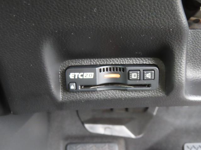 0520217A30260625W00210.jpg