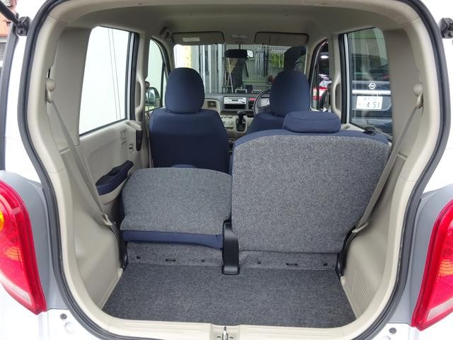 0530254A30260908W00217.jpg