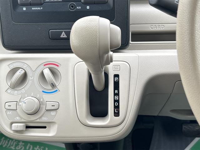0404544A30261008W01404.jpg