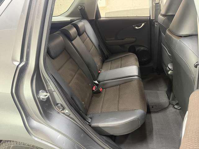 e5b2c8fedeb3ca13aed507840b95011c.jpg