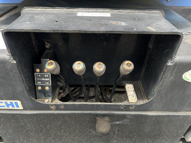 fef9d47d0cd318aaf5bdce4755240dde.jpg