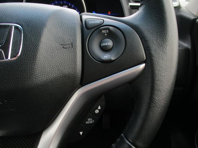 0540599A30260920W00418.jpg