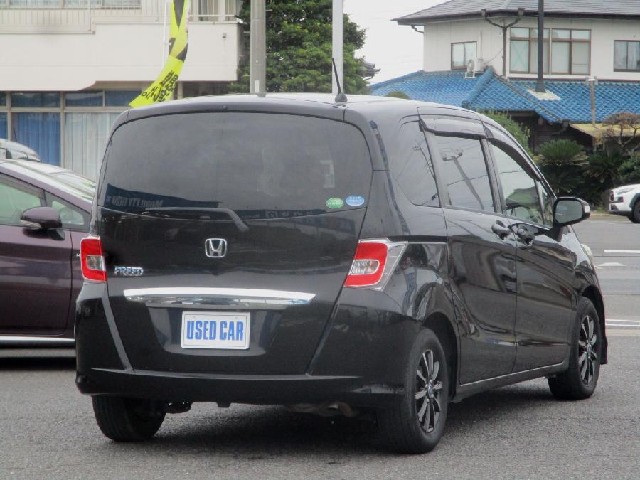 4419dea3a33f1a2b7b1ff46265e70436.jpg