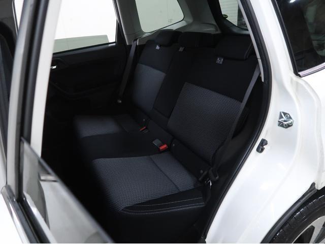 0540806A30260920W00212.jpg