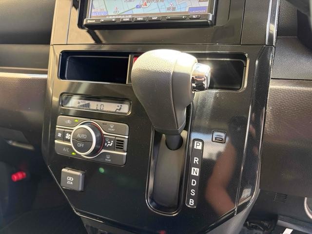 0701359A30260821W00306.jpg