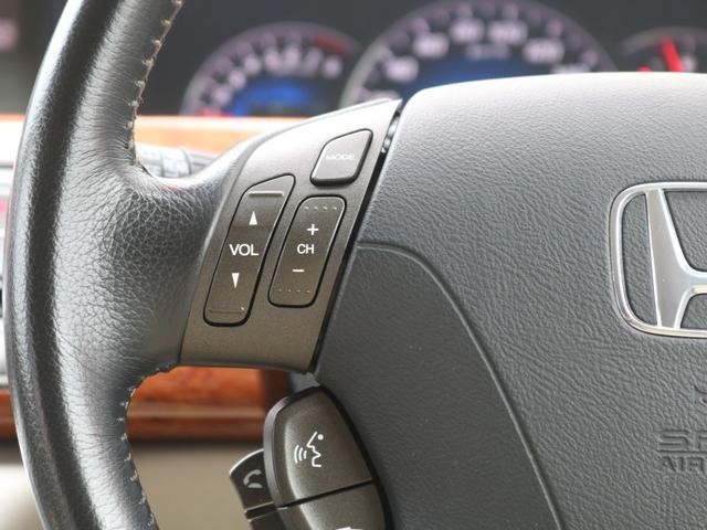 0509625A30261008W00712.jpg