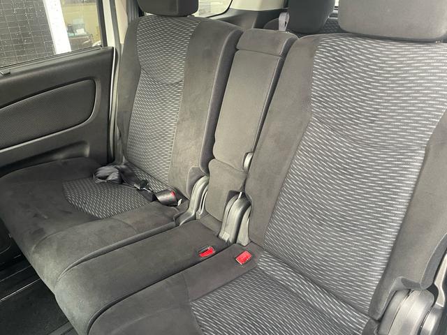 0804005A30260521W00319.jpg
