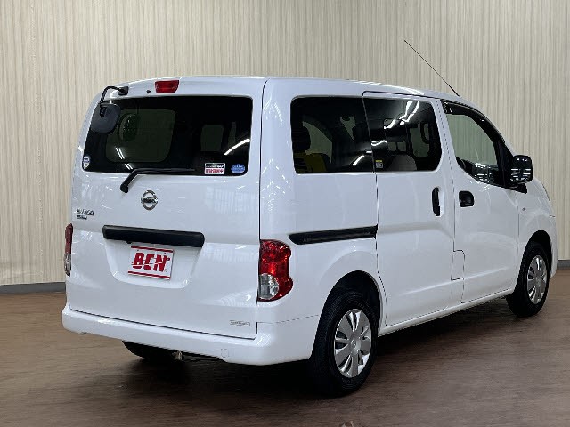 ac8b35e5eeca04ed2cc83b0b07cb1e57.jpg