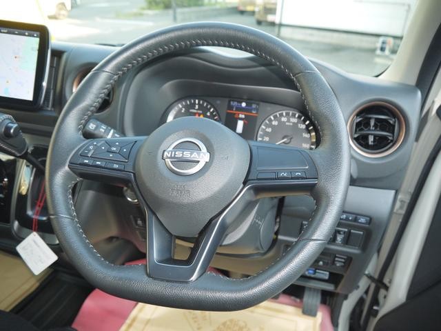 0700285A20260821W00209.jpg