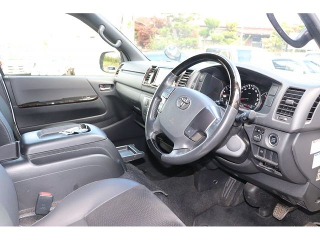 1e5508932d970a172fd9ce4aaade8064.jpg
