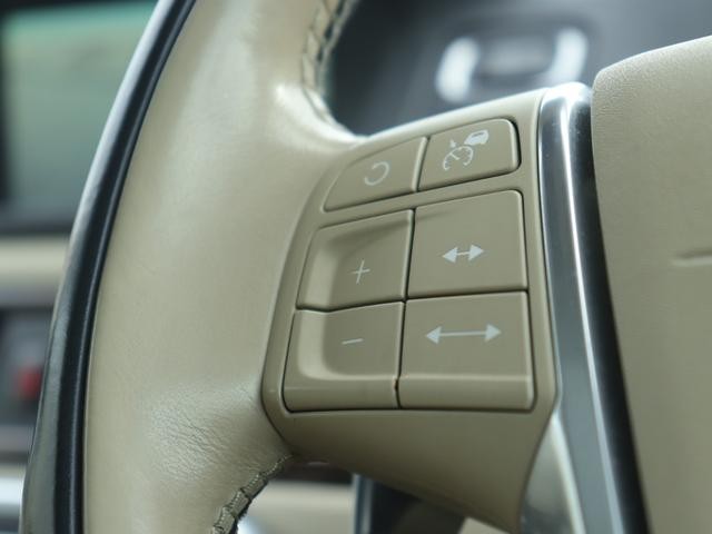 9540058A30260901W00113.jpg