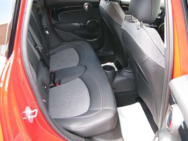 25de8390e96754e4713cc6b97988ff31.jpg