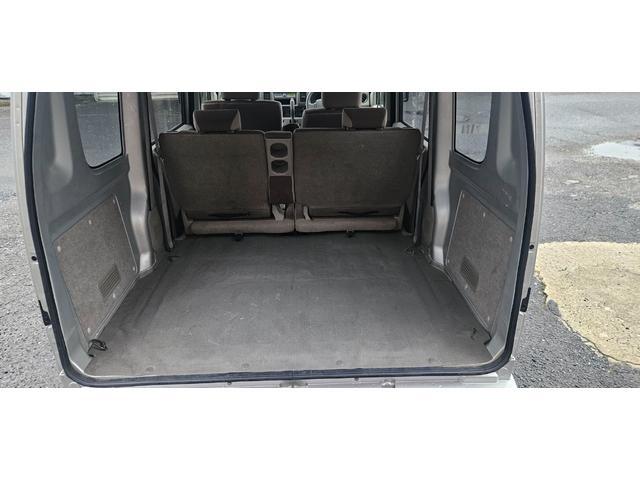 1003020A30260511W00309.jpg