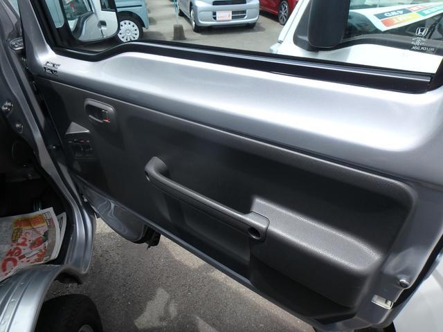 1101114A30260511W00912.jpg