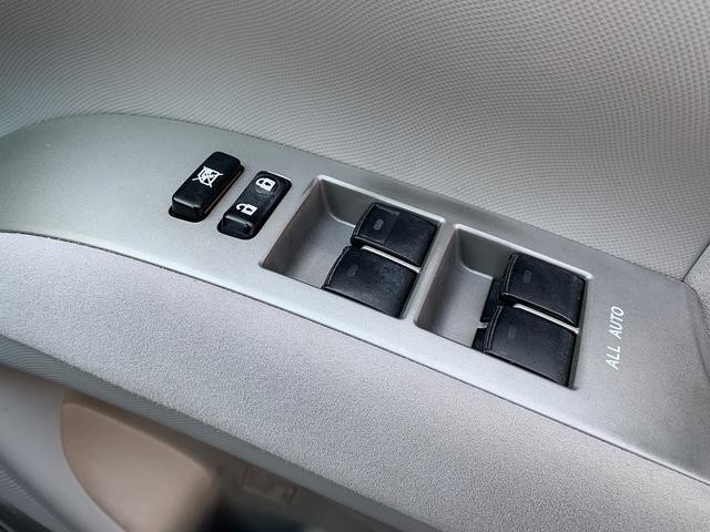1001108A30250220W00110.jpg