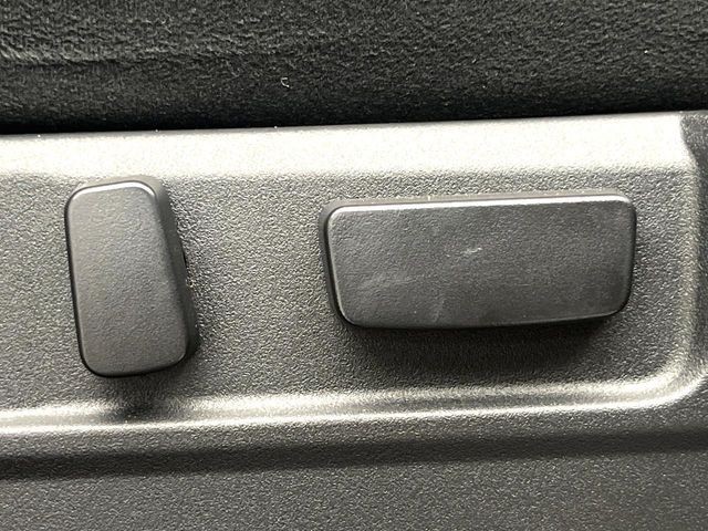 ce350d2a35c005263191de933df9e904.jpg