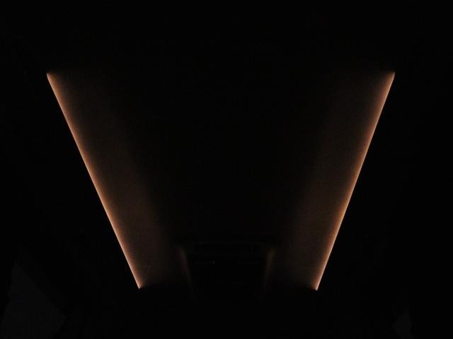 0541413A30260923W00214.jpg
