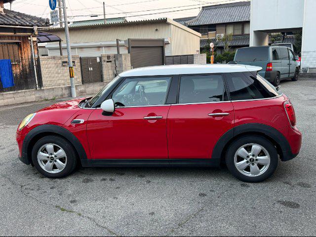 35a1e5116dd2764f21a285e7e116c976.jpg