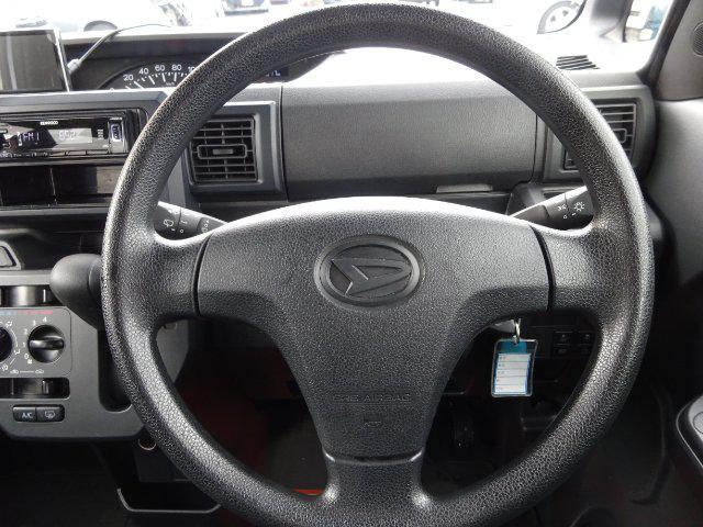 0490e6e9f35fba7985db9aa6948e937e.jpg