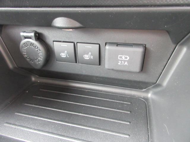 0900731A30260705W00217.jpg