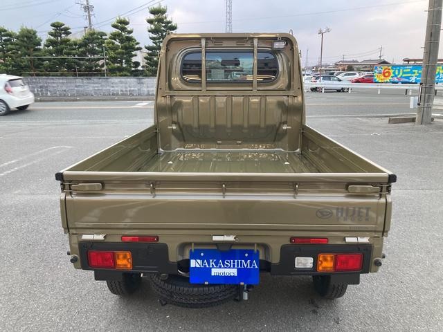 0802683A30241108W00305.jpg