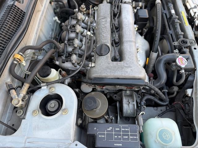 0209007A30261012W00115.jpg