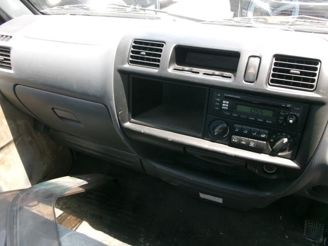 0705372A30260726W00310.jpg