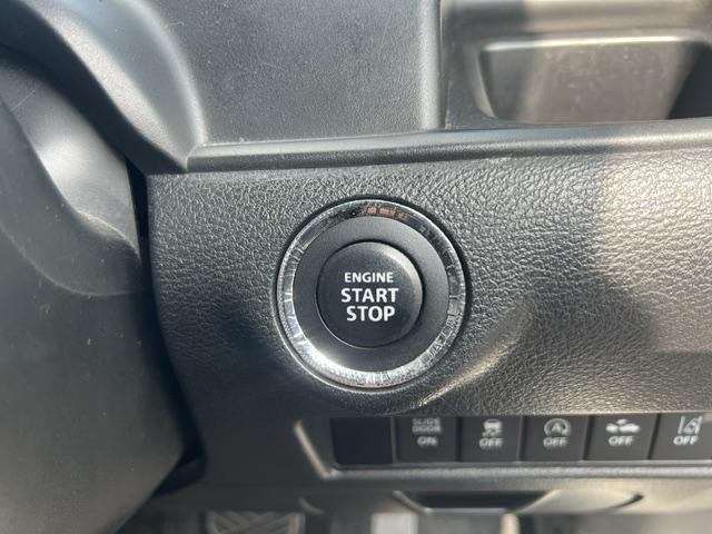 9200081A30260708W00115.jpg