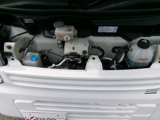 1000049A30260804W00114.jpg