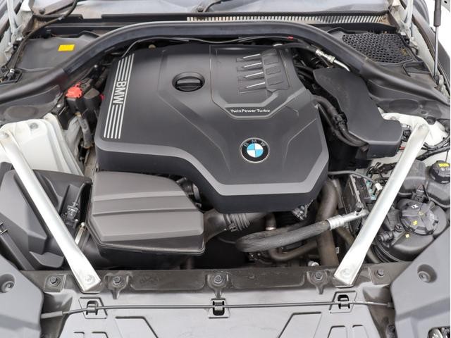 0500203A30260827W00216.jpg