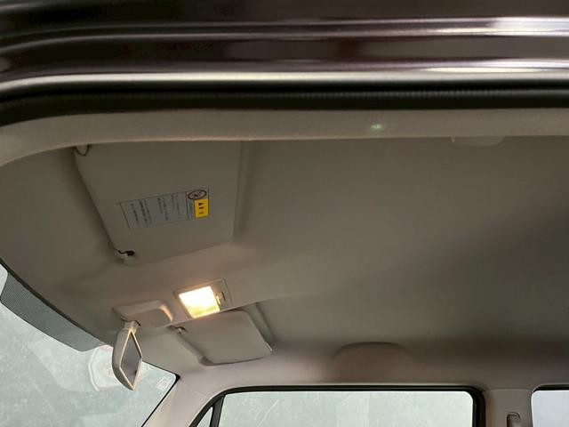 0710163A30260425W00610.jpg