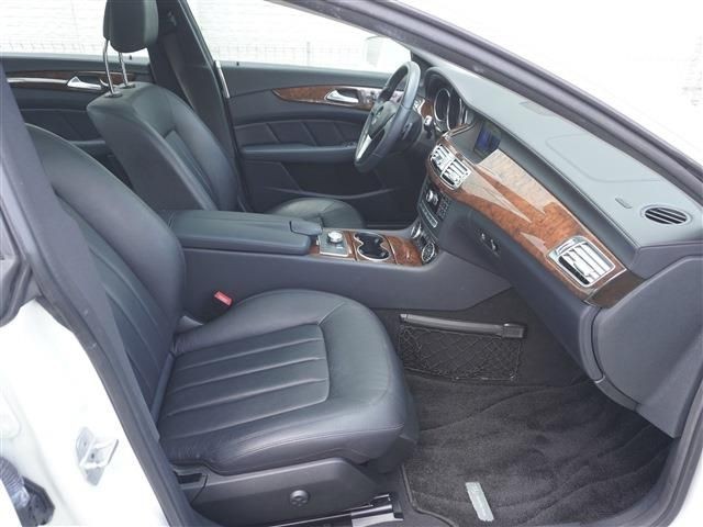 b5bd67b313ebb32a3a35db8babaef383.jpg