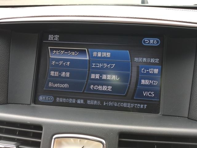 1002112A30260918W00103.jpg