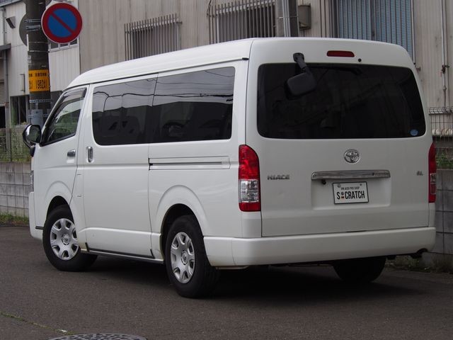 4b814cfad54c6a176c2777262fc481c4.jpg