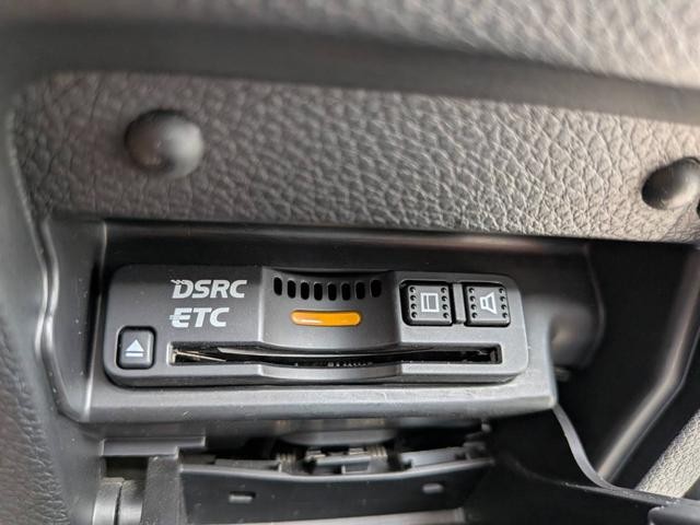 0541751A30260920W00605.jpg