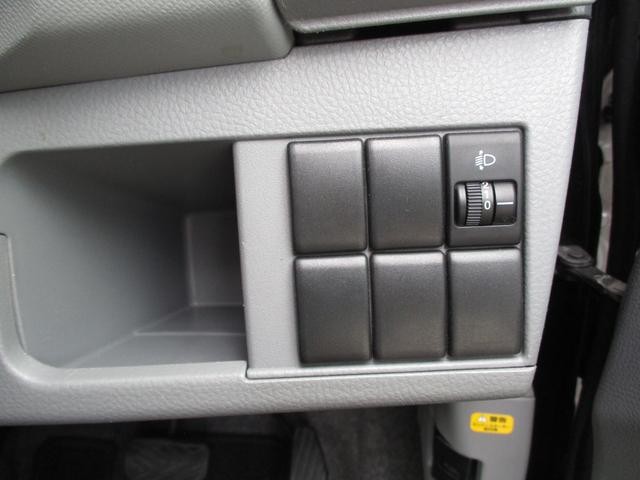 0904143A30260912W00116.jpg