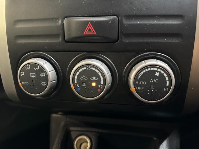 0509824A30261010W00607.jpg