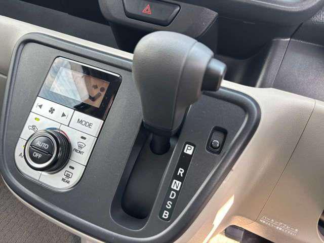 020bb9f5a36fb3bd23911bd0c6cae8e9.jpg