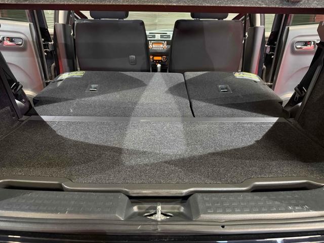 0303707A30260428W00118.jpg
