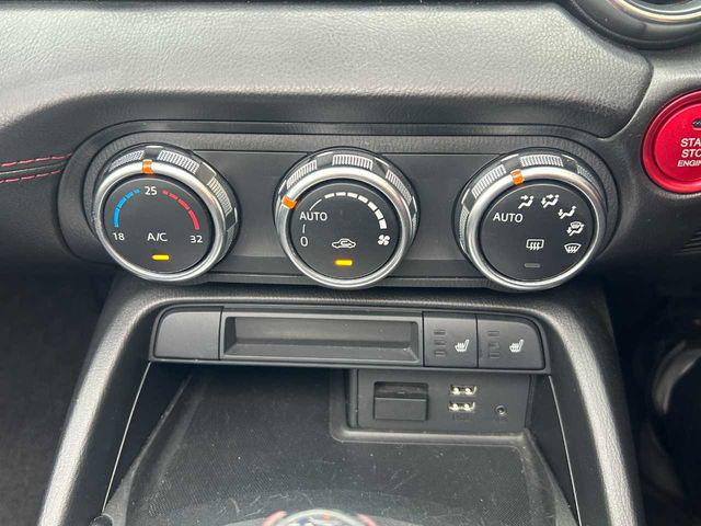886bed103fc0fbd57873b5c6b26793c2.jpg