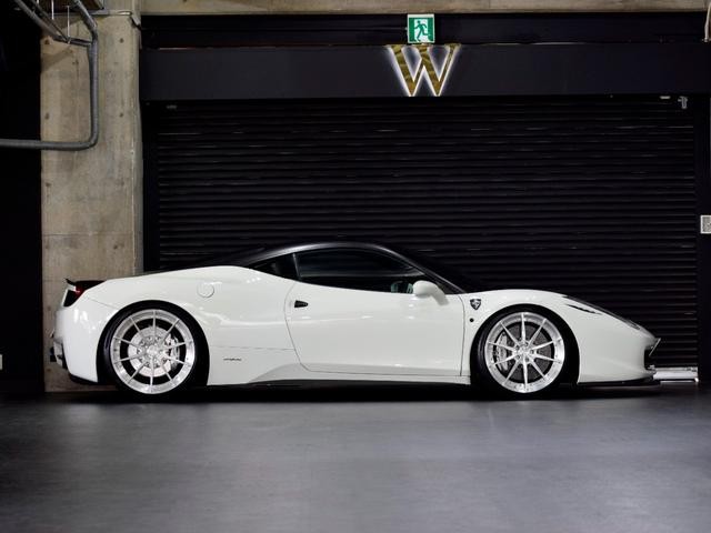 9731113A30260613W00118.jpg