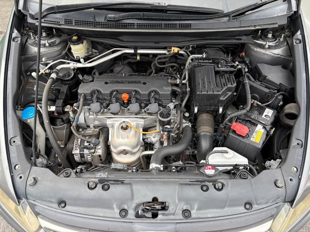 0540946A30260418W00119.jpg