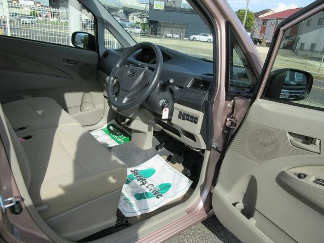 0705593A30260821W00105.jpg