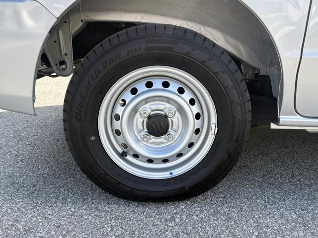 0704150A30260927W00216.jpg